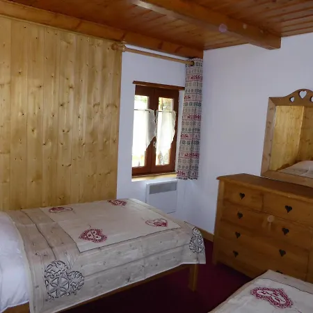 En Pierre Et Bois A Pralognan-la-vanoise, Proche Commerces Et Telepherique - Fr-1-464-16 Chalet Pralognan-la-Vanoise