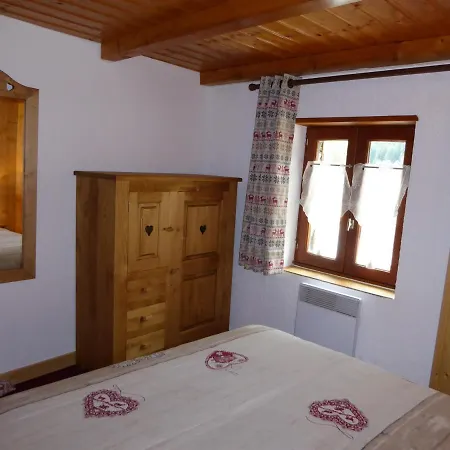 En Pierre Et Bois A Pralognan-la-vanoise, Proche Commerces Et Telepherique - Fr-1-464-16 * Pralognan-la-Vanoise